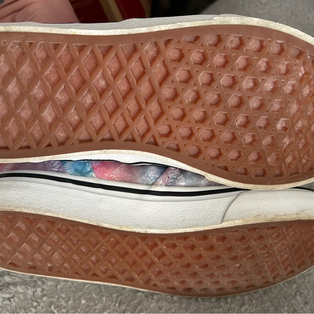Vans Kids Sneakers in Pink and Blue Tie-Dye Slip On - Picture 6 of 6